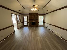 5429 Craigmont Dr - for rent 38134
