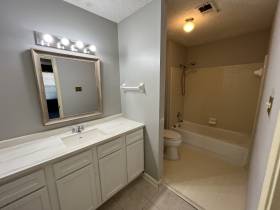 5429 Craigmont Dr - for rent 38134