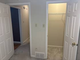 6894 Hedgewood Ln - for rent 38135