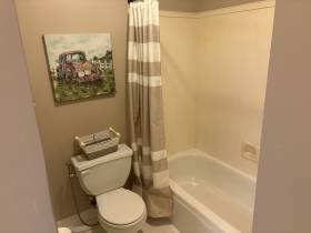 6894 Hedgewood Ln - for rent 38135