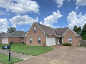 1330 Siskin Dr. - for rent 38016