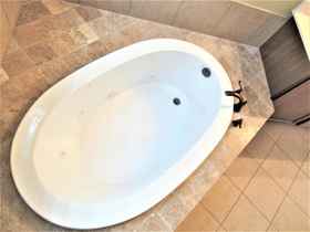 Master Bathroom Tub