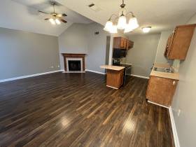 1744 Camille Way - for rent 38016