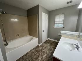 1744 Camille Way - for rent 38016