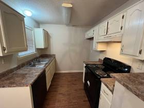 8452 Creek Front Dr - for rent 38016