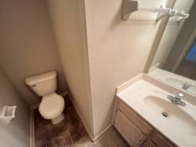 8452 Creek Front Dr - for rent 38016