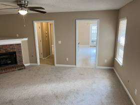 9221 Lazzini Ln - for rent 38016