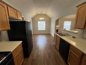 10099 Cross Valley Dr - for rent 38016