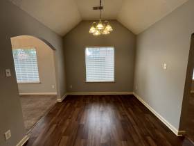 10099 Cross Valley Dr - for rent 38016