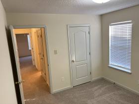 10127 Cross Valley Dr - for rent 38016
