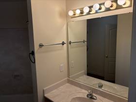 10127 Cross Valley Dr - for rent 38016