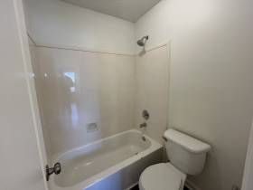 10174 Sorrento Pl - for rent 38018