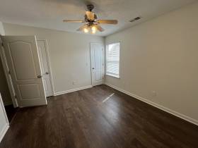 10174 Sorrento Pl - for rent 38018