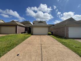 10174 Sorrento Pl - for rent 38018