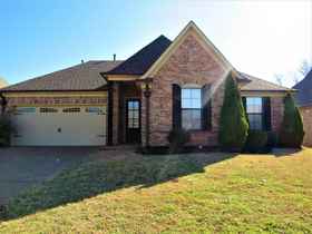 1468 Sawmill Creek