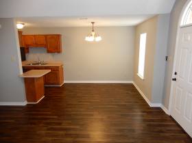 1744 Camille Way - for rent 38016