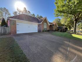 384 Walnut Trace Dr - for rent 38018