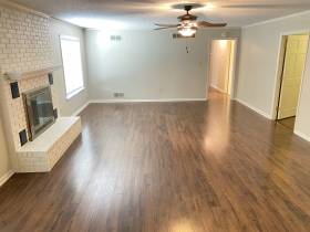 7751 Macon Rd - for rent 38018