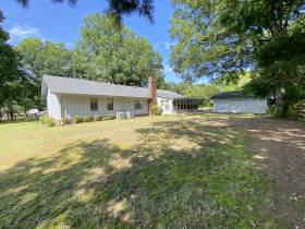 7751 Macon Rd - for rent 38018