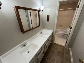 7751 Macon Rd - for rent 38018