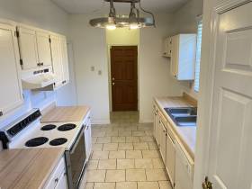 7944 Anne's Cir - for rent 38018