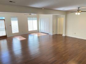 7944 Anne's Cir - for rent 38018