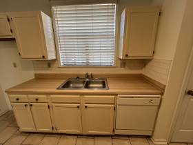 7944 Anne's Cir - for rent 38018