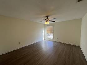 7944 Anne's Cir - for rent 38018