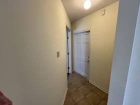 7944 Anne's Cir - for rent 38018