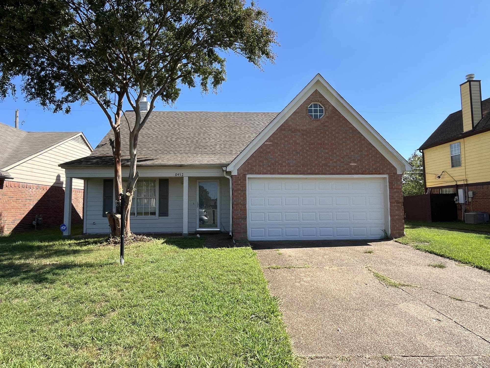 8452 Creek Front Dr Cordova TN 38016