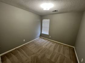 8452 Creek Front Dr - for rent 38016