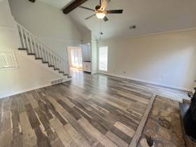 9161 Gainsborough Dr - for rent 38002
