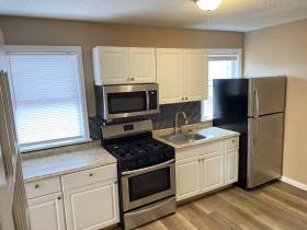 1111 North Parkway No 1 - for rent 38105