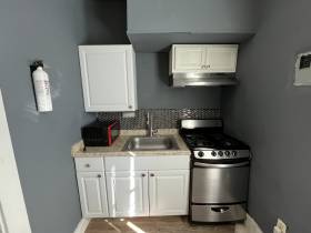 1111 North Parkway No 2 - for rent 38105
