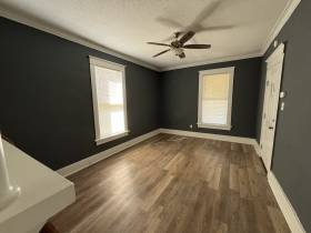 1111 North Parkway No 2 - for rent 38105