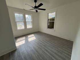 1131 Rozelle St - for rent 38106