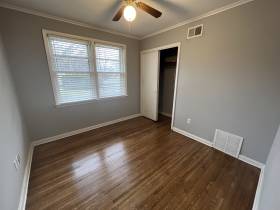 1215 Mt Moriah Rd - for rent 38117