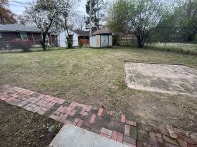 1215 Mt Moriah Rd - for rent 38117