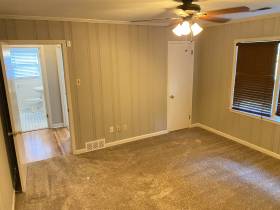 1623 Delmont Rd - for rent 38117