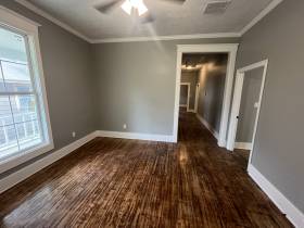 1743 Euclid Ave - for rent 38114