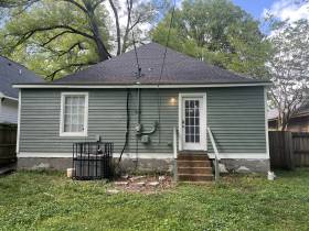 1743 Euclid Ave - for rent 38114