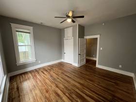 1743 Euclid Ave - for rent 38114