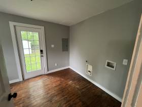 1743 Euclid Ave - for rent 38114