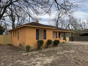 1848 Woodburn Dr - for rent 38127