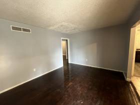1848 Woodburn Dr - for rent 38127