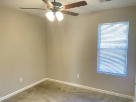 1880 Pinedale - for rent 38127