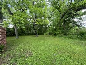 1888 Burnham Avenue - for rent 38127