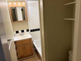2187 Court Ave - for rent 38104