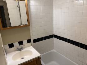 2187 Court Ave - for rent 38104