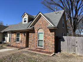 2317 Belin Dr - for rent 38133